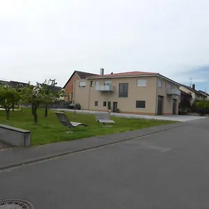  Apartment Volkacher Str.10