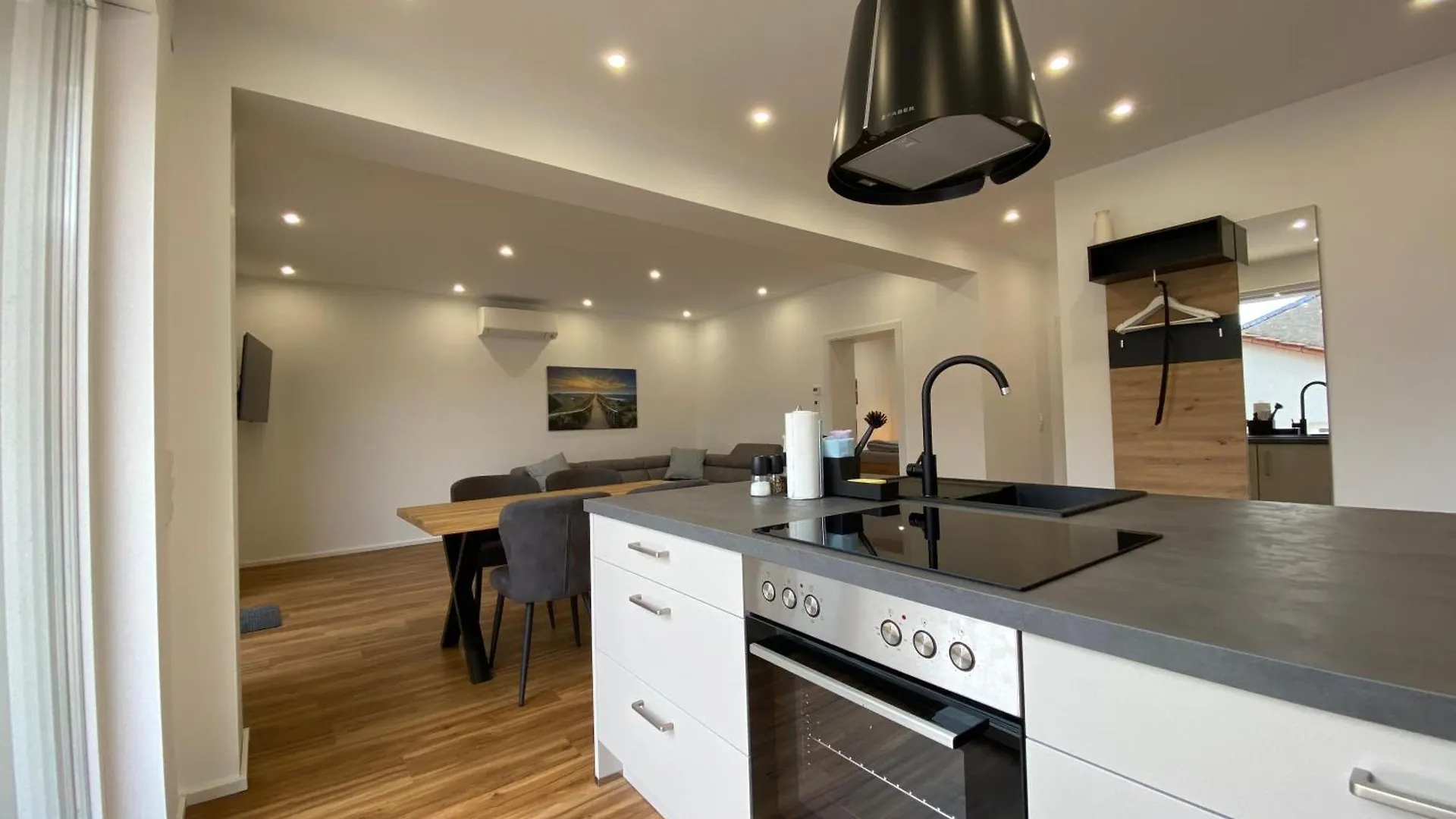 Lägenhet Ferienwohnung Scheuring 1 Og Nord Nordheim am Main Tyskland